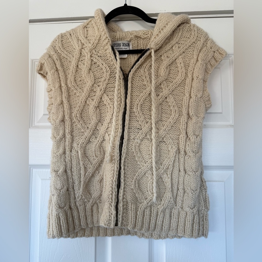 Sweater Vest